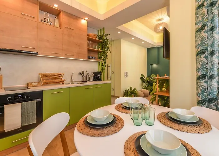 Sofia Dream Apartment - Designer One Bedroom on Ekzarh Yosif
